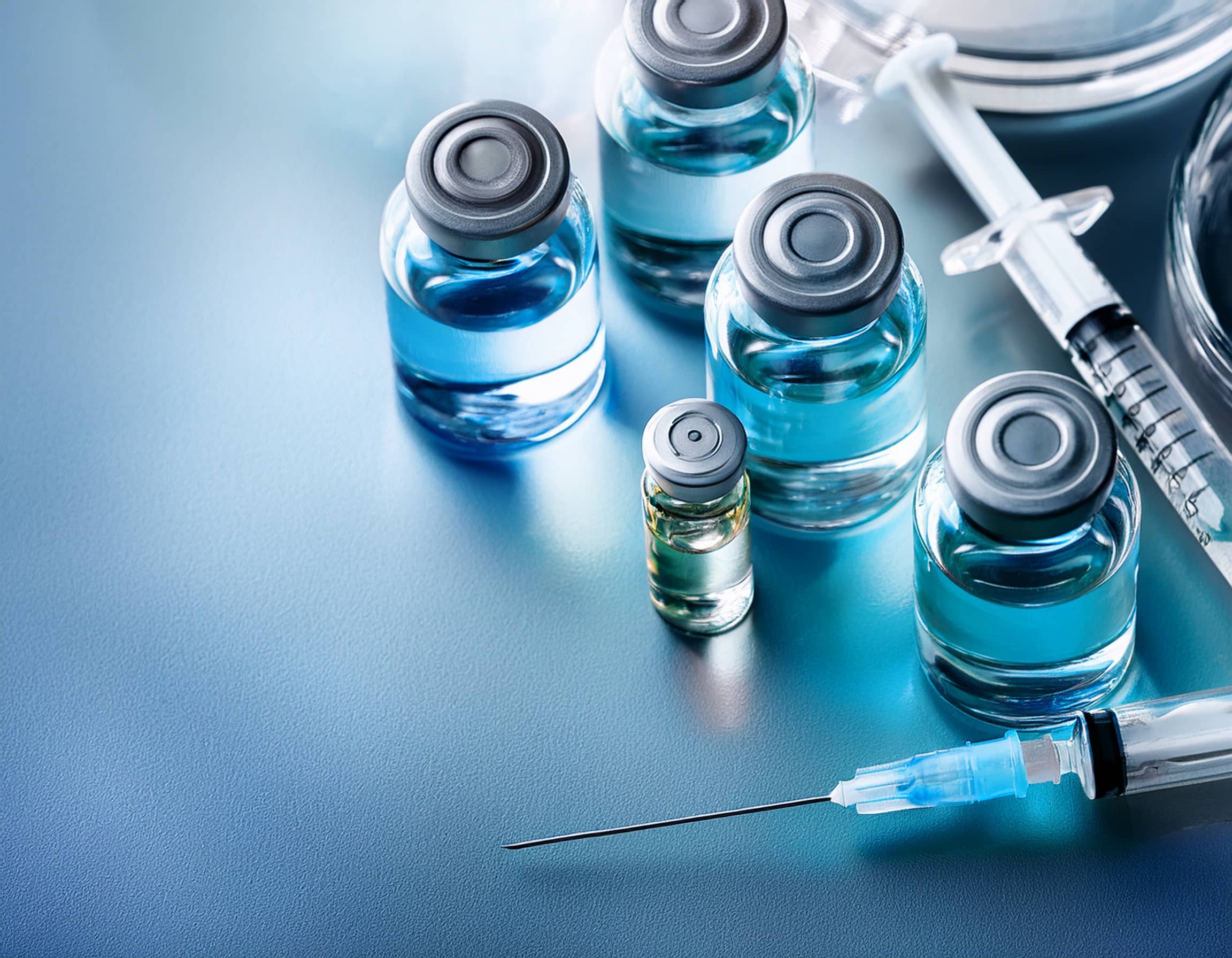 gene & cell therapy - syringes feature